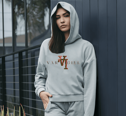 Woman's hip height hoodie LA downtown - VARDIEL